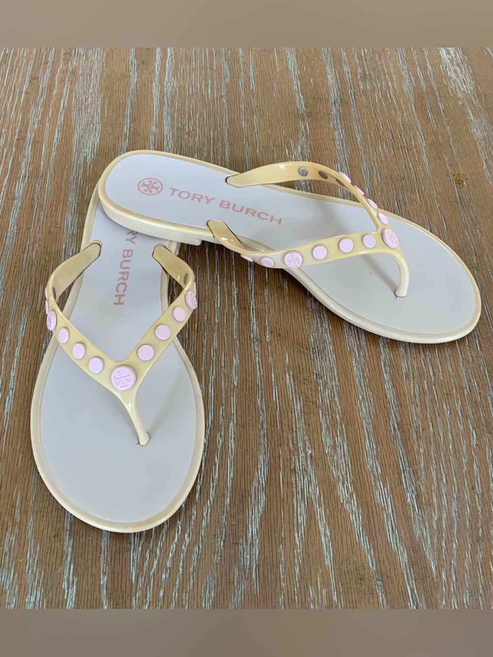 Tory Burch Women Thong Logo Accent Beige Pink Slip On Flat Sandals 7